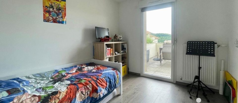 Appartement 2 pièces de 45 m² à Chapeiry (74540)