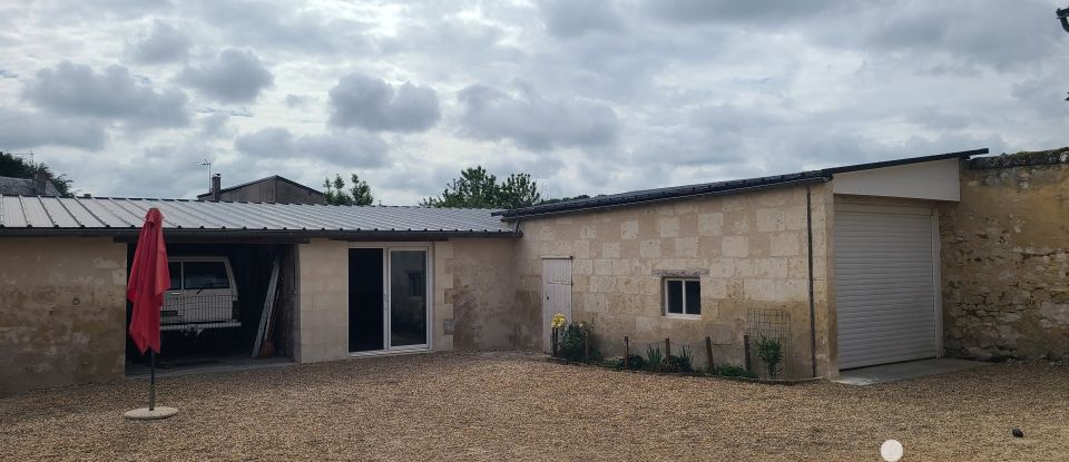 Maison de village 5 pièces de 121 m² à Vernoil-le-Fourrier (49390)