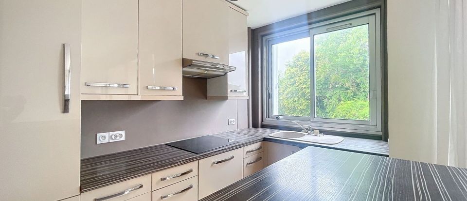 Appartement 4 pièces de 68 m² à Marly-le-Roi (78160)