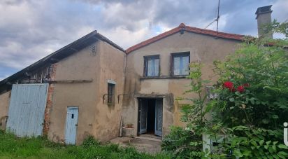 Maison de campagne 8 pièces de 126 m² à Perreux (42120)