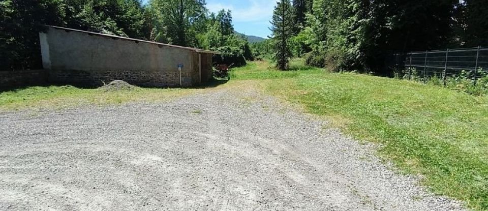 Building in Sainte-Foy-l'Argentière (69610) of 200 m²