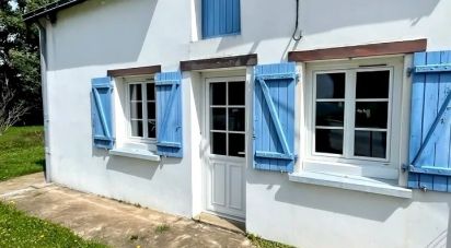 Country house 3 rooms of 79 m² in Plessé (44630)