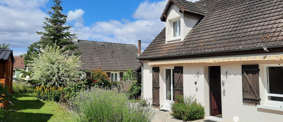 Maison 5 pièces de 124 m² à Moret Loing et Orvanne (77250)