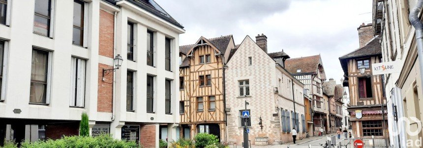 Apartment 2 rooms of 37 m² in Troyes (10000)