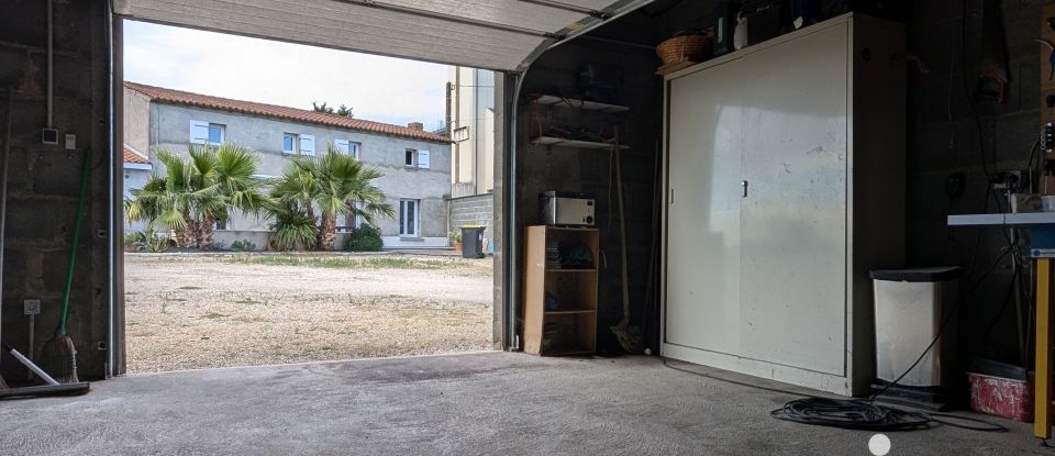 Maison 7 pièces de 155 m² à Saint-Léger-de-Montbrun (79100)