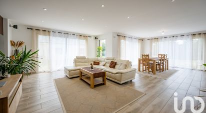 Maison 8 pièces de 207 m² à Monéteau (89470)