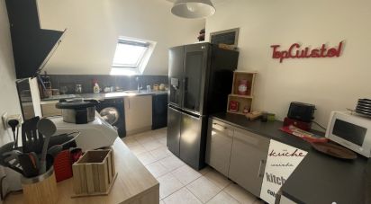 Apartment 4 rooms of 69 m² in Villeneuve-le-Roi (94290)