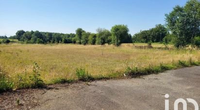 Land of 4,823 m² in Saint-Maurice-le-Girard (85390)