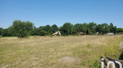 Land of 4,823 m² in Saint-Maurice-le-Girard (85390)