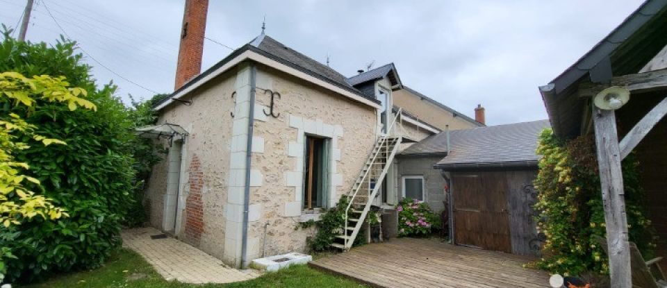 Traditional house 7 rooms of 155 m² in Hommes (37340)