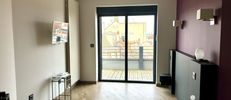 Appartement 5 pièces de 182 m² à Moulins (03000)