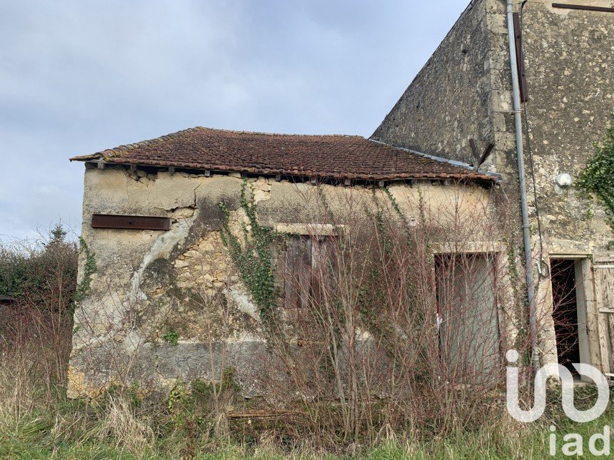 Maison de ville 3 pièces de 80 m² à Tauriac (33710)