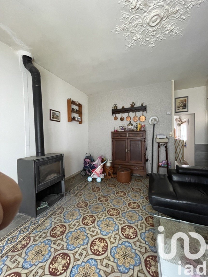 House 5 rooms of 140 m² in Gondecourt (59147)