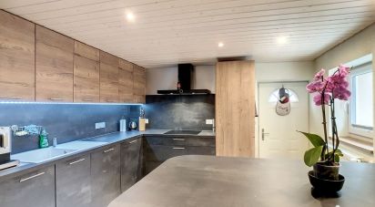 Maison 6 pièces de 154 m² à Bois-d'Amont (39220)