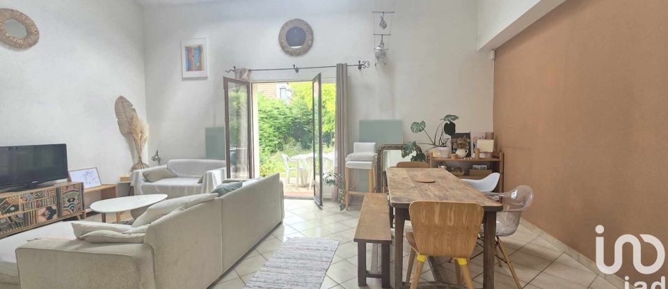 Traditional house 7 rooms of 143 m² in Saint-Jean-de-Braye (45800)