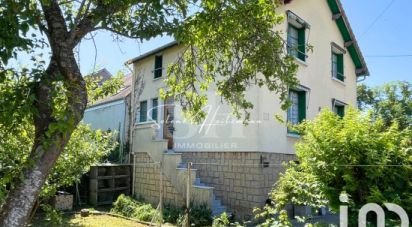 House 5 rooms of 97 m² in Varennes-sur-Seine (77130)