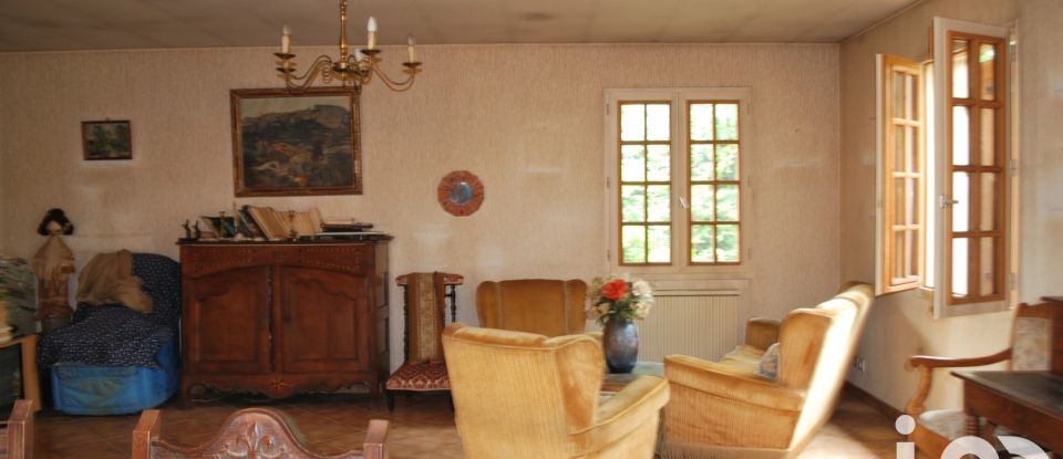 Traditional house 5 rooms of 142 m² in Eymet (24500)