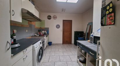 House 7 rooms of 70 m² in Roubaix (59100)
