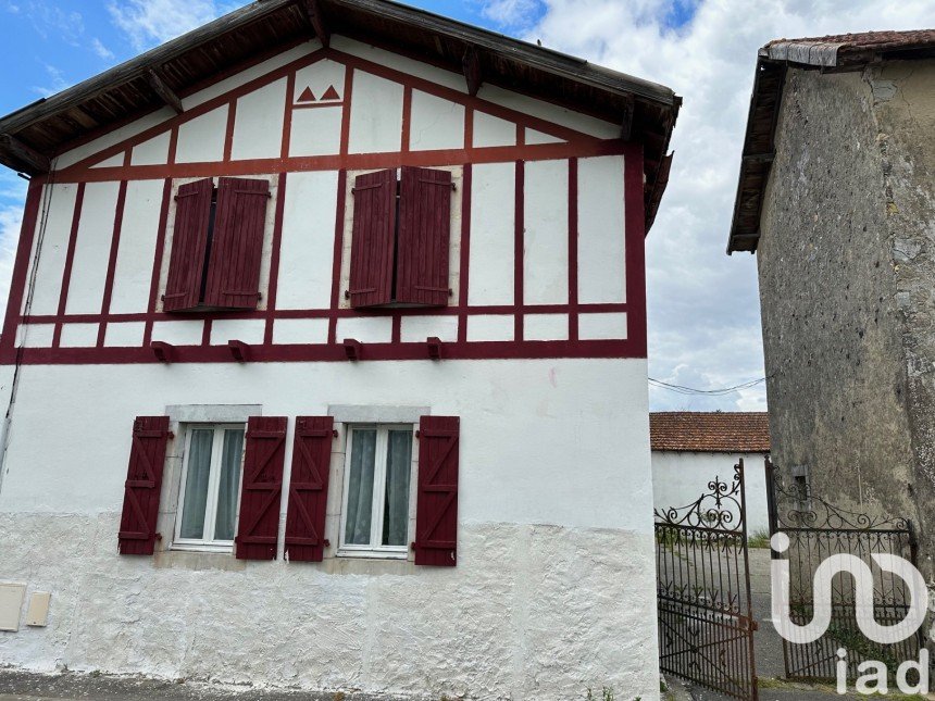 Maison 5 pièces de 156 m² à Lahontan (64270)