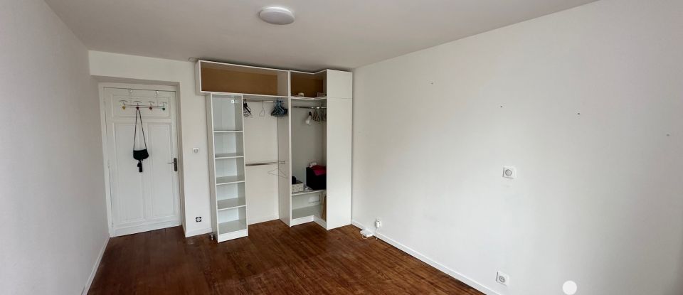 Maison 5 pièces de 156 m² à Lahontan (64270)