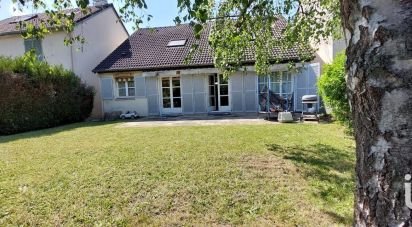 House 9 rooms of 174 m² in Andilly (95580)