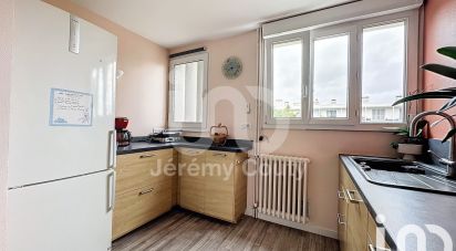 Apartment 5 rooms of 68 m² in Nantes (44000)