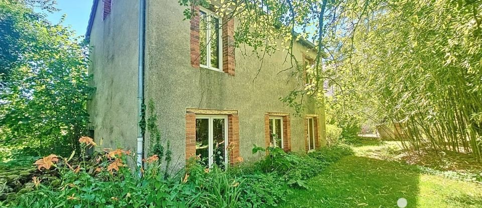 Longere 9 rooms of 246 m² in Creuzier-le-Neuf (03300)