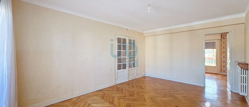 Apartment 5 rooms of 96 m² in Rennes (35700)