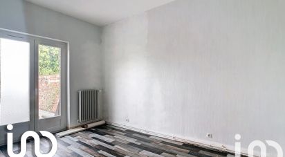 Maison 7 pièces de 81 m² à Hénin-Beaumont (62110)