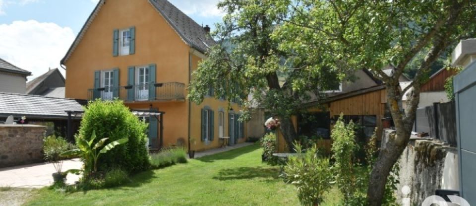 Maison de campagne 8 pièces de 246 m² à Notre-Dame-de-Vaulx (38144)