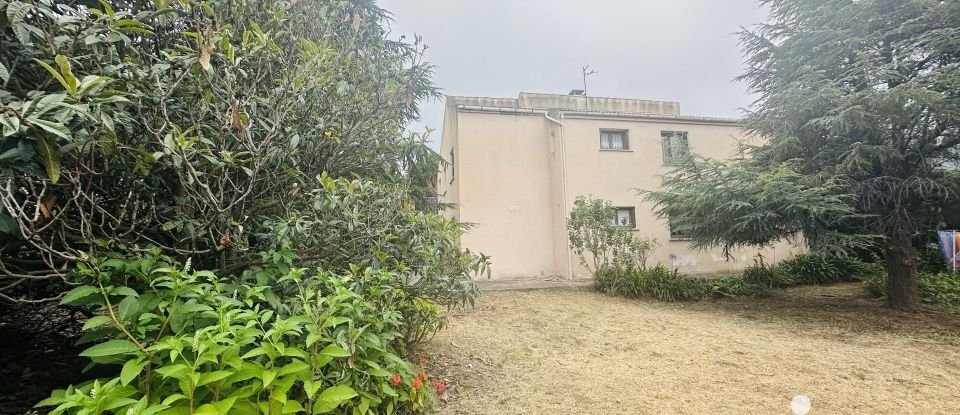 Maison 8 pièces de 180 m² à Biguglia (20620)