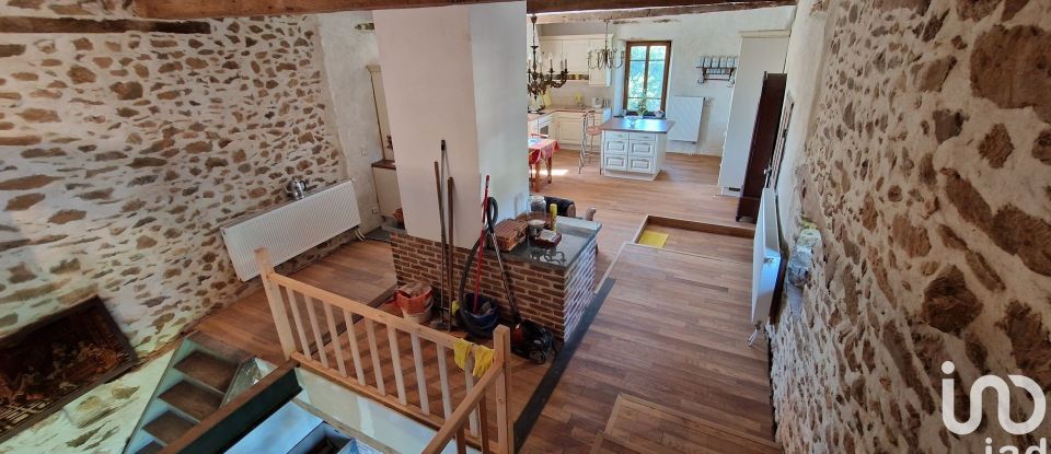 Maison 4 pièces de 200 m² à Tayrac (12440)