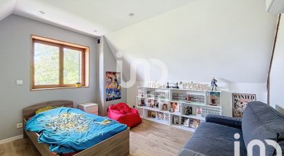 Maison 7 pièces de 140 m² à Fromelles (59249)