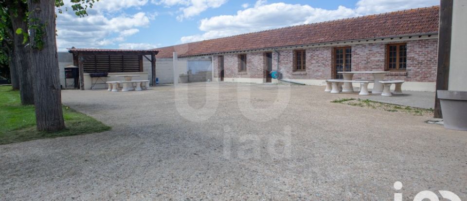 Domaine 20 pièces de 555 m² à Ozoir-la-Ferrière (77330)