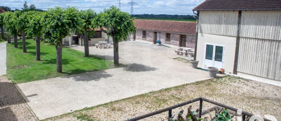 Estate 20 rooms of 555 m² in Ozoir-la-Ferrière (77330)