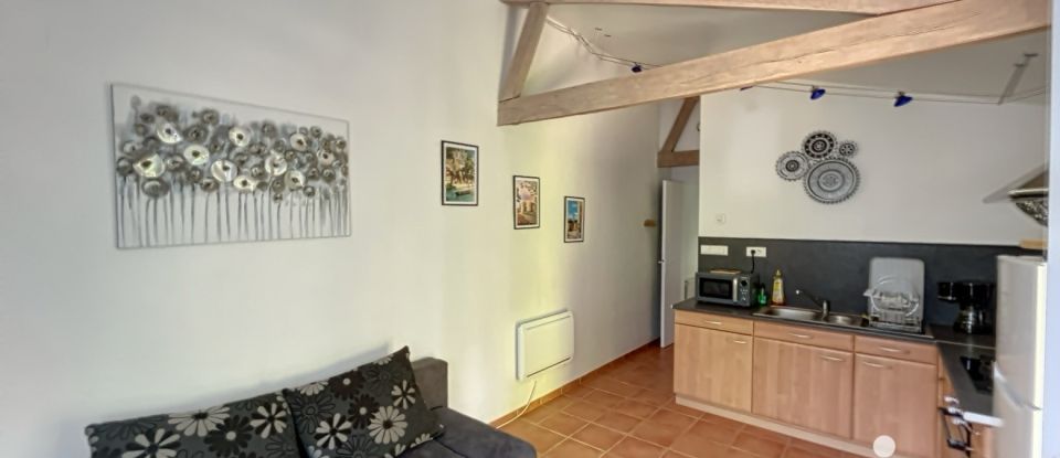 Maison 9 pièces de 222 m² à Calviac-en-Périgord (24370)