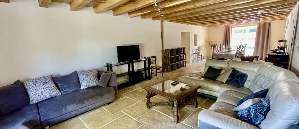 Maison 6 pièces de 182 m² à Praslay (52160)