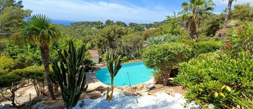 House 5 rooms of 190 m² in Hyères (83400)