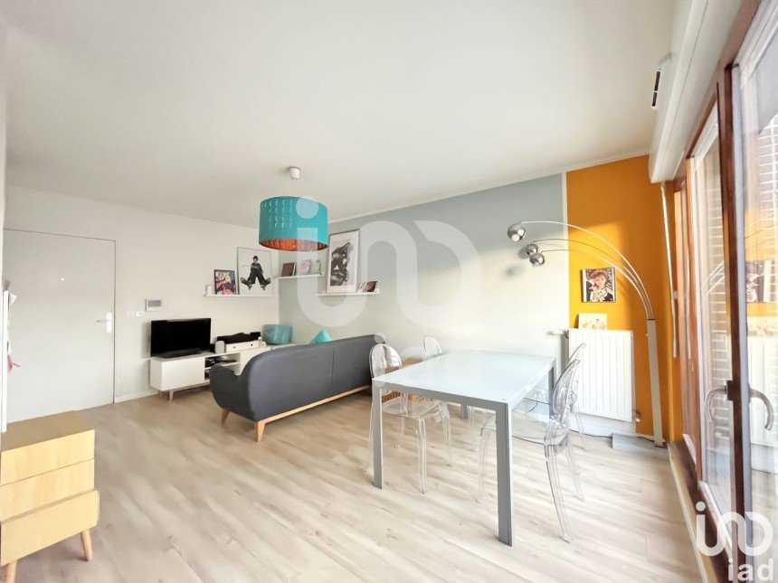 Appartement 4 pièces de 77 m² à Montreuil (93100)