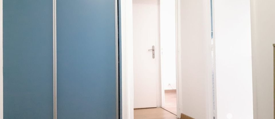 Appartement 4 pièces de 76 m² à Lille (59000)