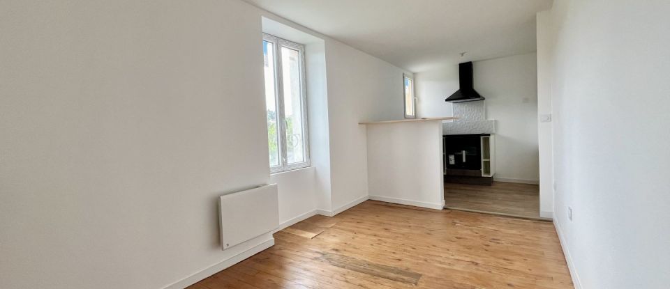 Immeuble de 86 m² à Poitiers (86000)