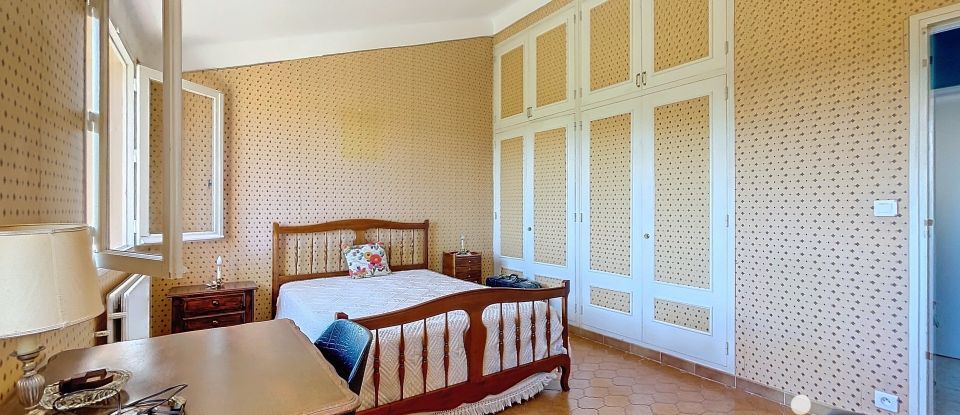 Traditional house 4 rooms of 130 m² in Callian (83440)