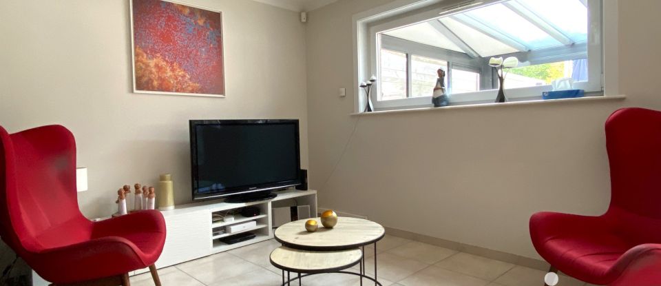 Maison 5 pièces de 146 m² à Roubaix (59100)