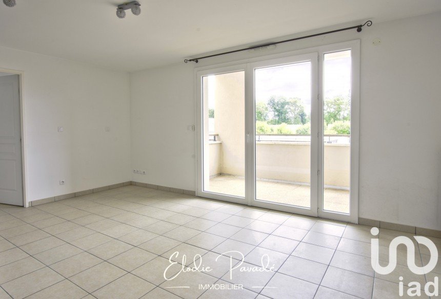 Apartment 2 rooms of 42 m² in Pringy (77310)