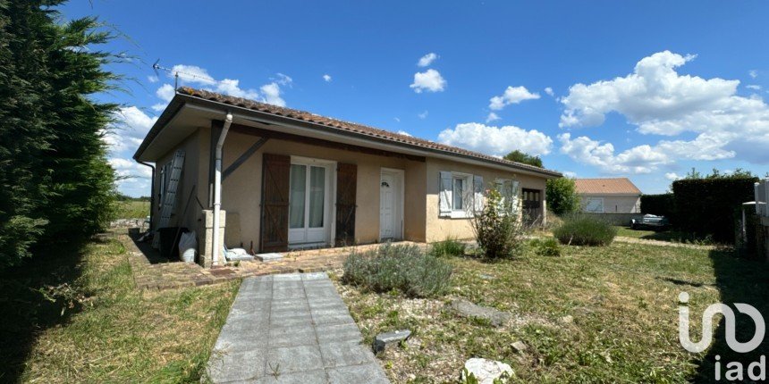 Maison 5 pièces de 88 m² à Saint-Louis-de-Montferrand (33440)