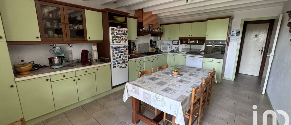 Country house 5 rooms of 123 m² in Vernoux (01560)