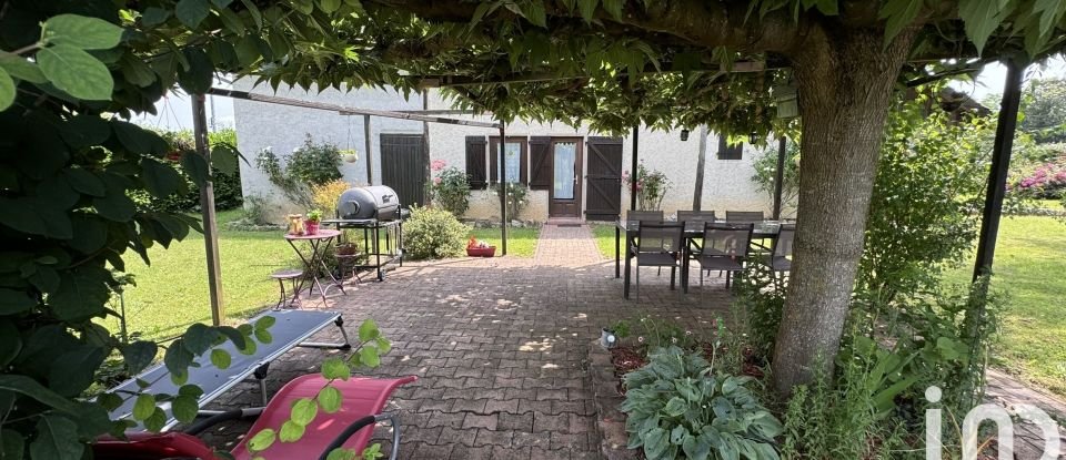 Country house 5 rooms of 123 m² in Vernoux (01560)