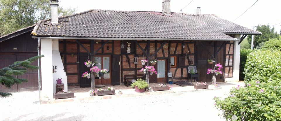 Country house 5 rooms of 123 m² in Vernoux (01560)