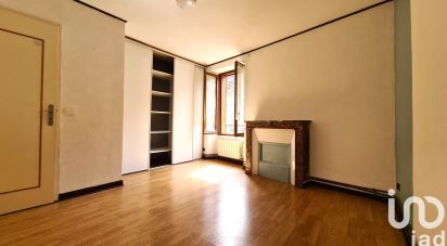 Town house 4 rooms of 86 m² in Bombon (77720)