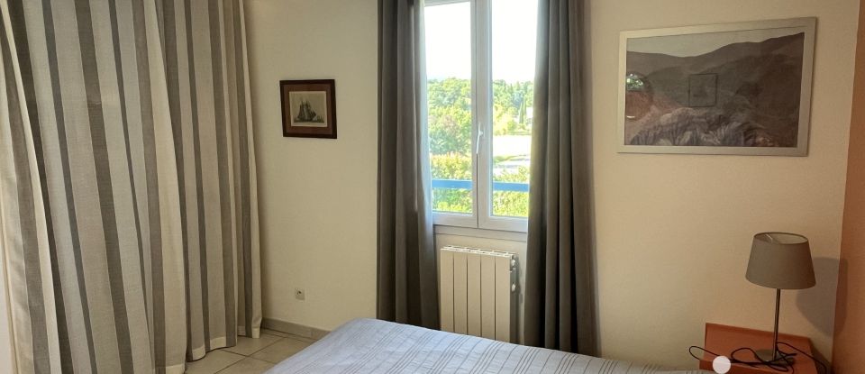 Maison 5 pièces de 127 m² à Gargas (84400)